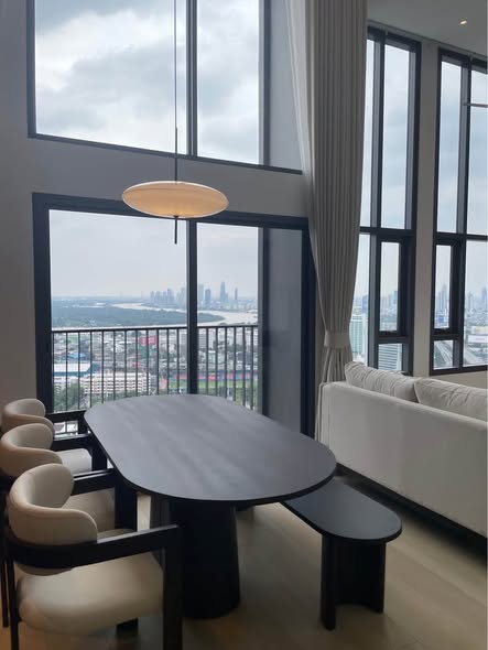 living room of Life Rama 4 – Asoke