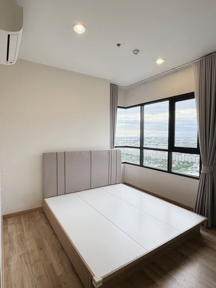 bedroom and room interior of Niche MONO Sukhumvit Bearing