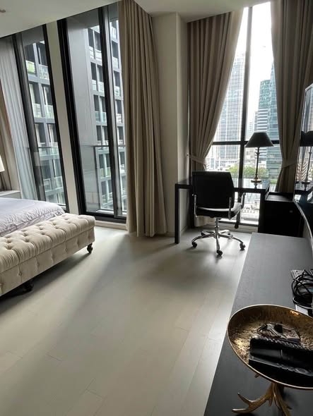 bedroom and living room of Noble Ploenchit