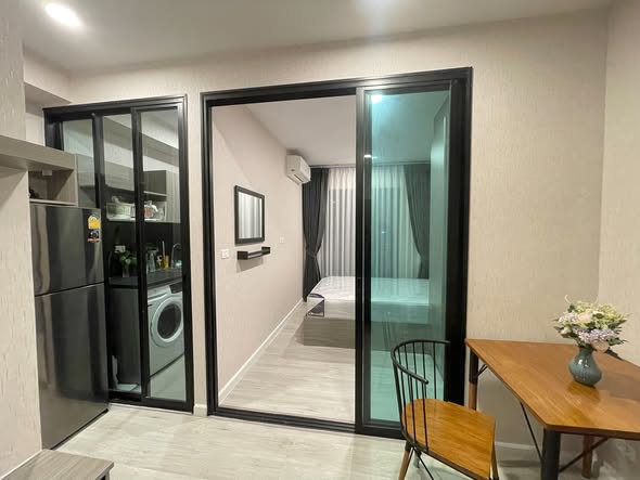 bedroom and room interior of Notting Hill Sukhumvit 105