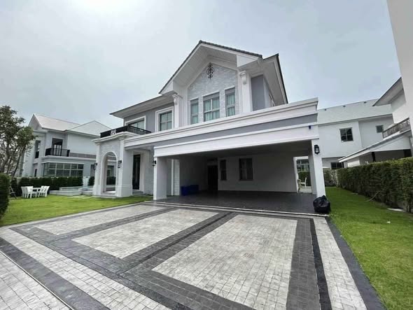 Perfect Masterpiece Sukhumvit 77