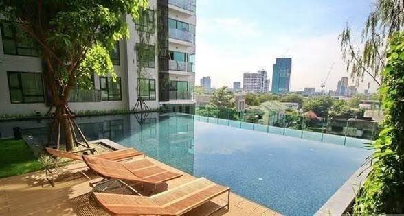 pool of Rhythm Sukhumvit 36-38