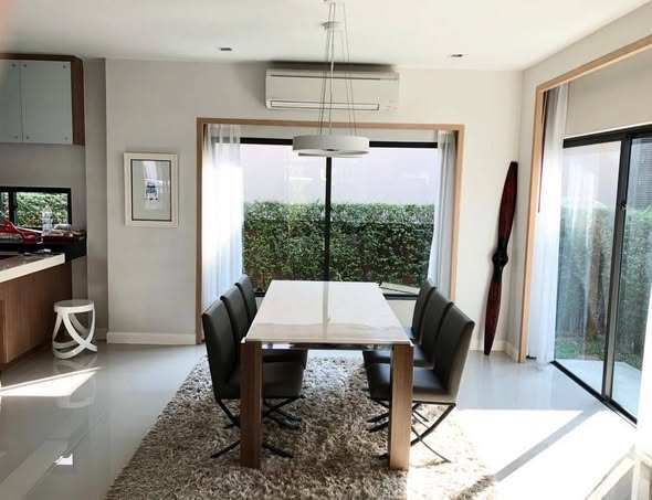 room interior of Setthasiri Onnut-Srinakarin