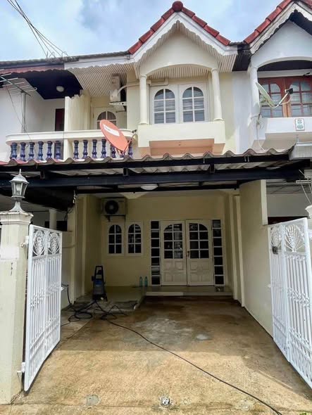 Stories Onnut – Wongwaen