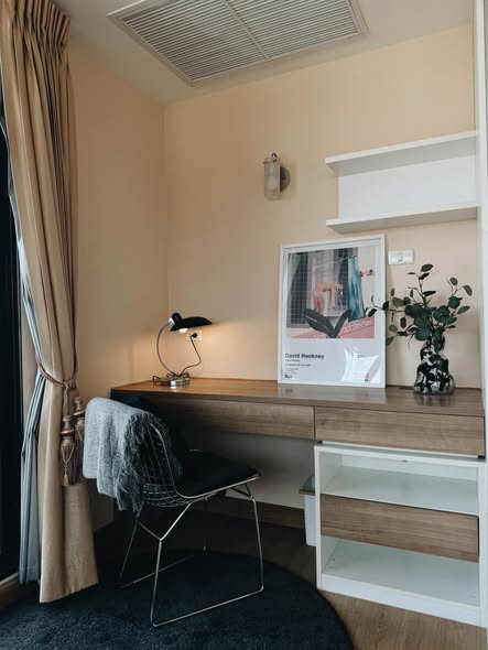 Supalai Casa Riva condo