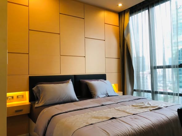 bedroom of The Bangkok Sathorn