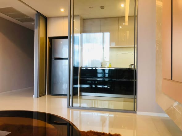 room interior of The Bangkok Sathorn