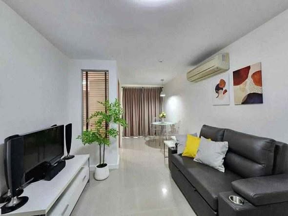 living room and bedroom of The Clover