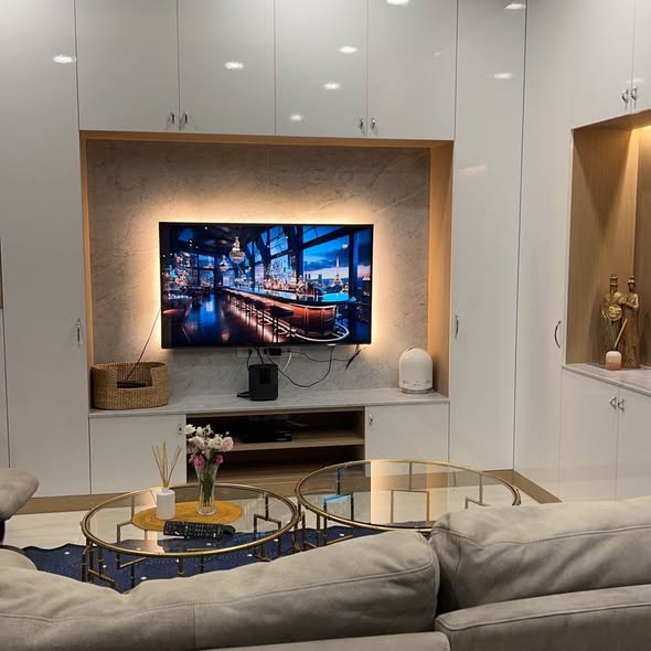 living room of The Legend Sathorn-Narathiwas (เดอะเลเจ้นท์ สาทร-นราธิวาส)