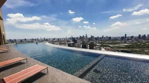 pool of The Lumpini 24