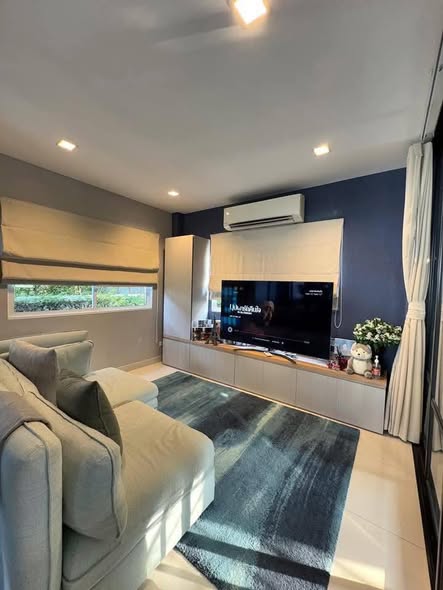 bedroom and living room of Trendy Tara Bangyai