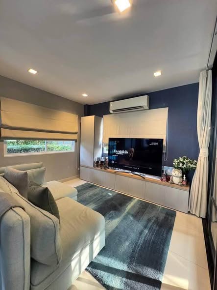 bedroom and living room of Trendy Tara Bangyai