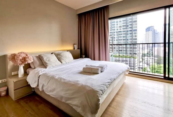 bedroom of Noble Refine