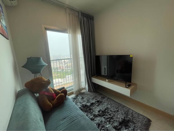bedroom of Noble Revolve Ratchada 1