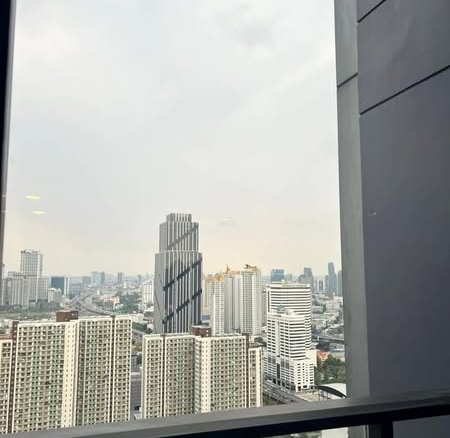 One9Five Asoke – Rama 9
