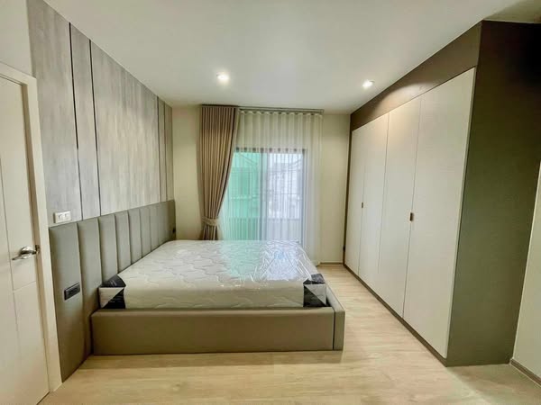 bedroom of Pimnara Srinakarin-Bangna