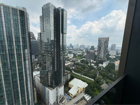 THE ESSE Sukhumvit 36