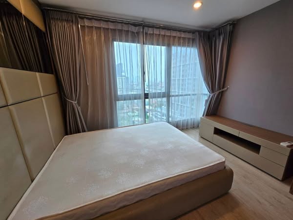 bedroom of Ideo Wutthakat