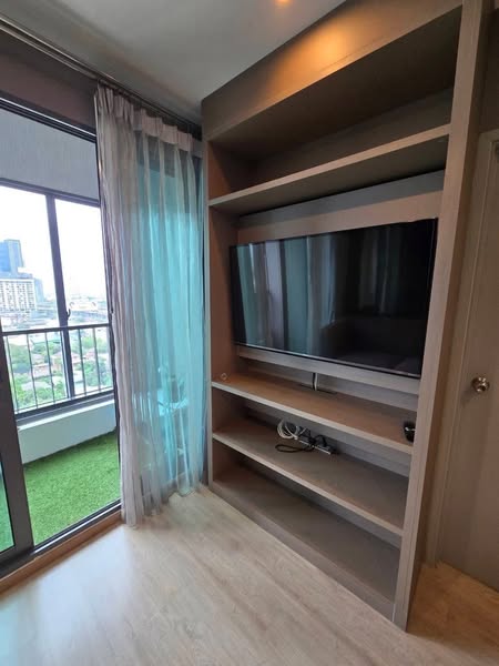 bedroom of Ideo Wutthakat