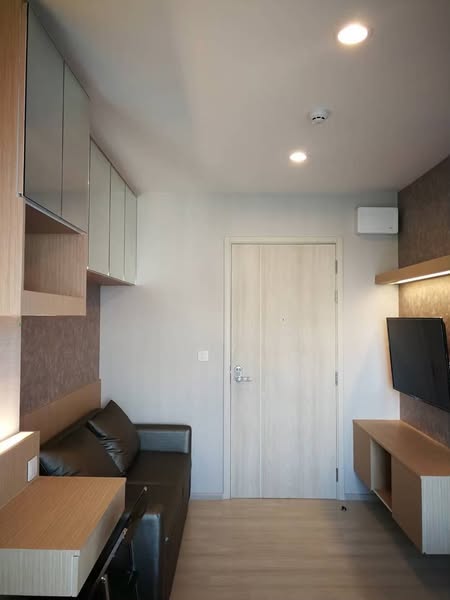 room interior of Life Asoke