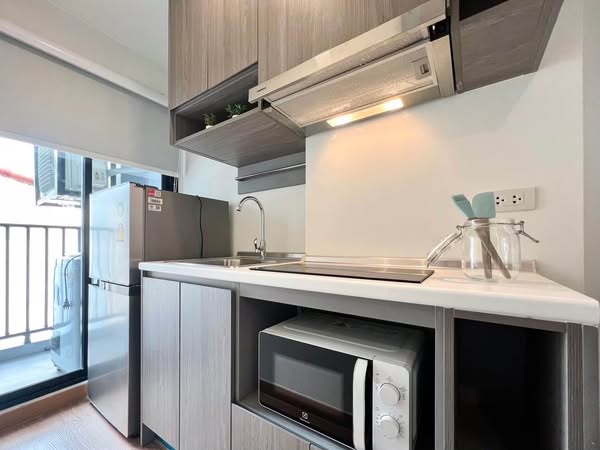 kitchen of Magnix Condo Ramintra21