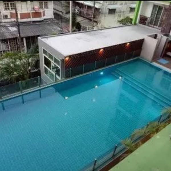 pool of The Green2 Condominium