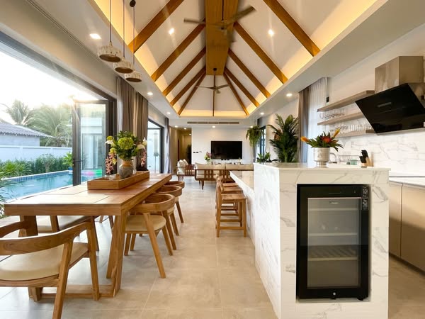 room interior and kitchen of Two Villas HOLIDAY – Oxygen Style Bangtao