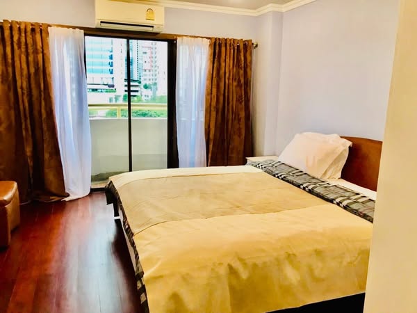 bedroom of Aree Place Condominium