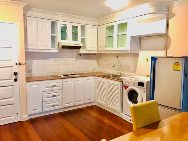 kitchen of Aree Place Condominium
