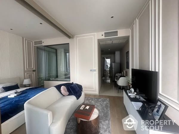 living room and bedroom of Ashton Silom