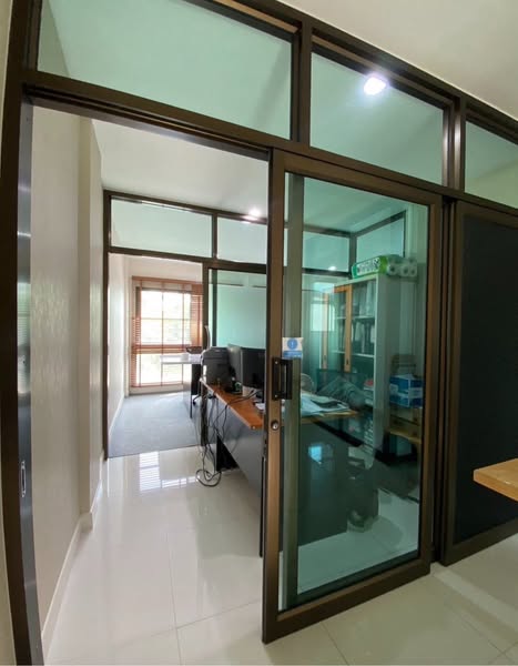 room interior of Baan Klang Muang The Edition Bangna-Wongwaen