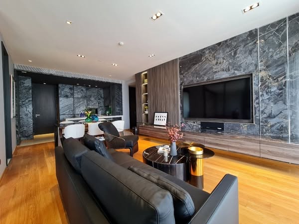 living room of BEATNIQ