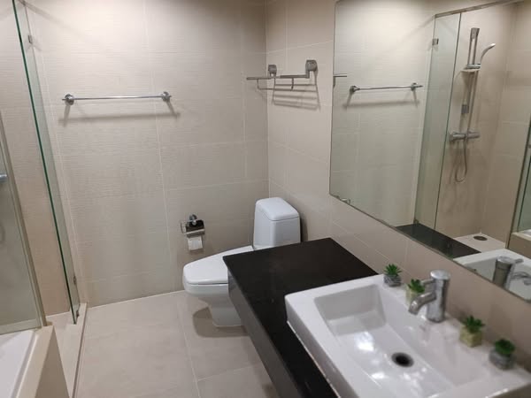 bathroom of Belle Grand Rama 9