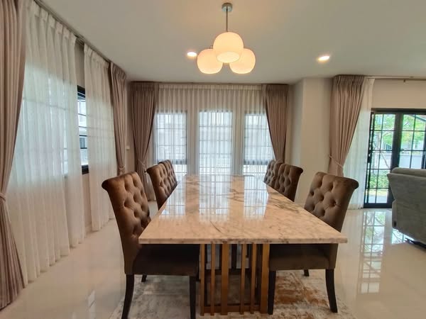 room interior of Centro Bangna