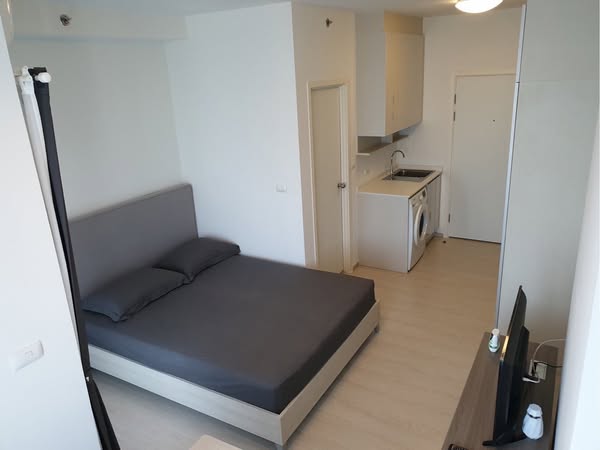 bedroom of Chapter One Eco Ratchada-HuaiKhwang