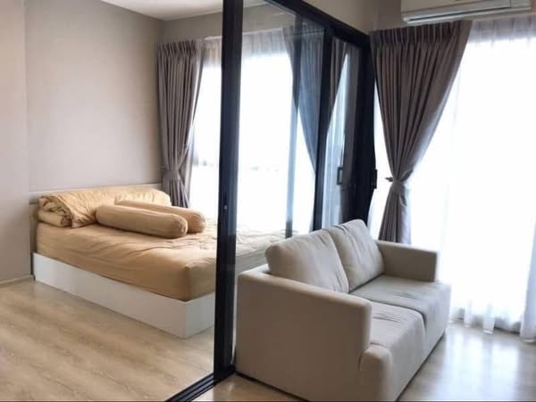 bedroom of Condolette Midst Rama 9