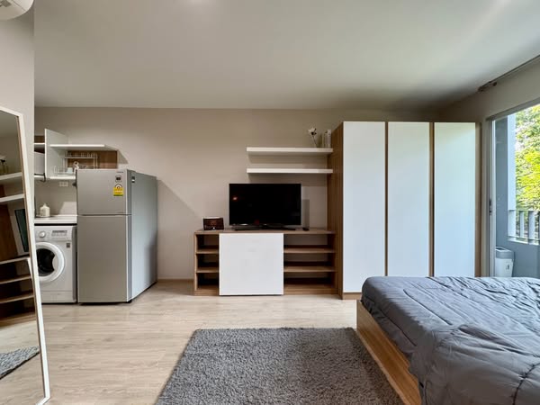 bedroom of Elio Sukhumvit 64