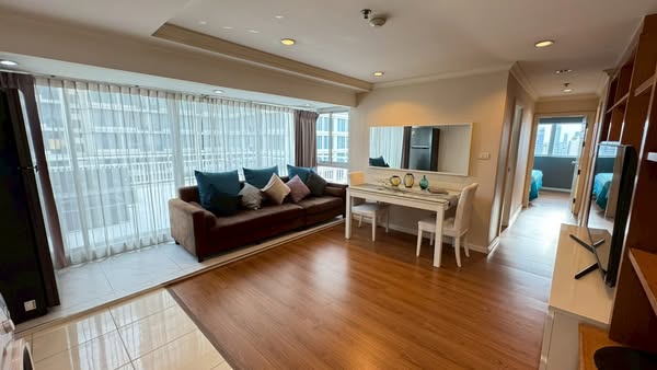 living room and room interior of Grand Park View Asok