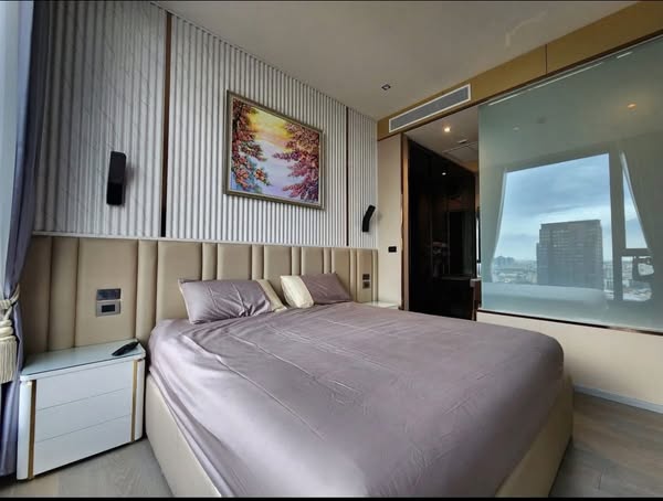 bedroom of HYDE Heritage Thonglor, Sukhumvit 59 main road