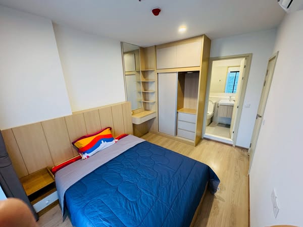 bedroom of Life Rama 4 – Asoke