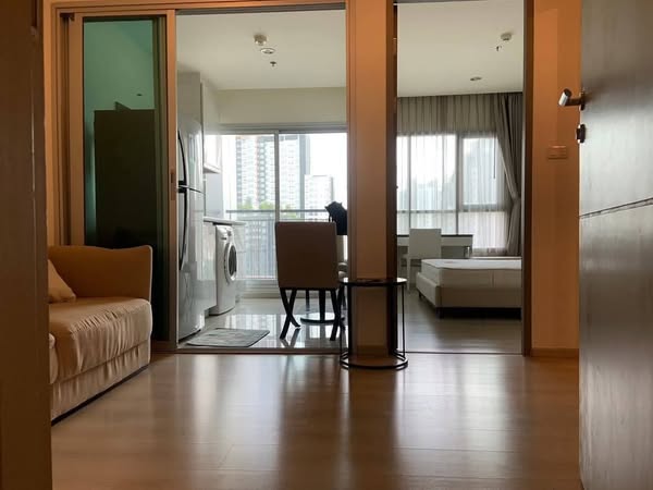 room interior of Life Ratchadapisek