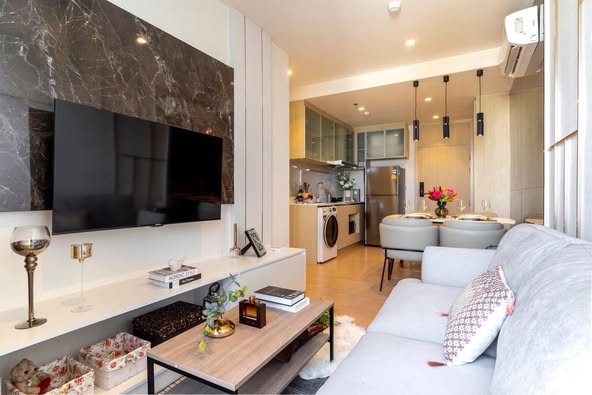 living room of MARU Ekkamai 2