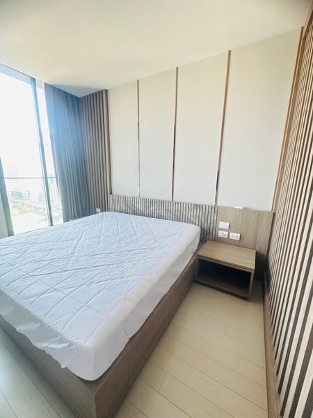 bedroom of Noble Ploenchit