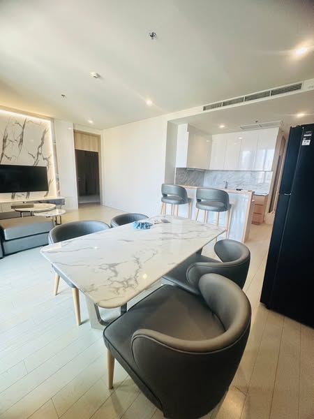 living room and kitchen of Noble Ploenchit