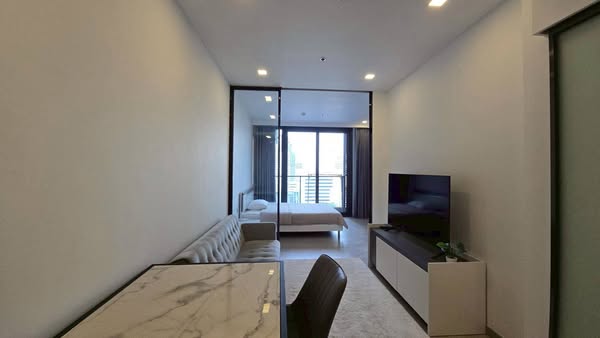 living room of One9Five Asoke – Rama 9