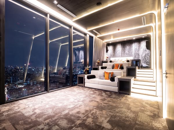 room interior of Park​ Origin​ Thonglor