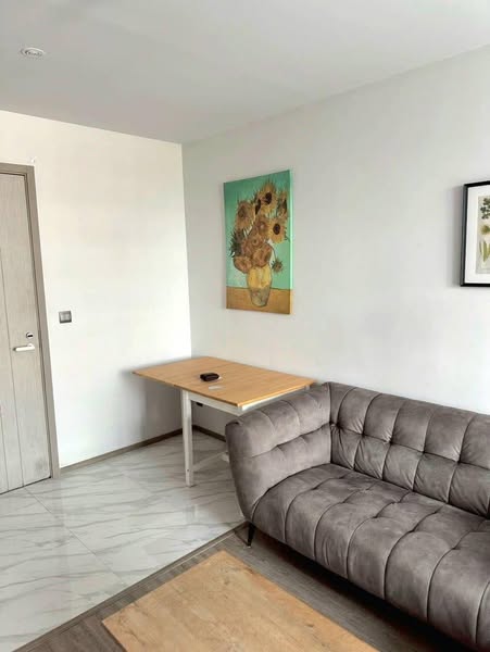 living room of RHYTHM Ekkamai