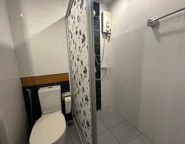 bathroom of Rich Park @ Taopoon