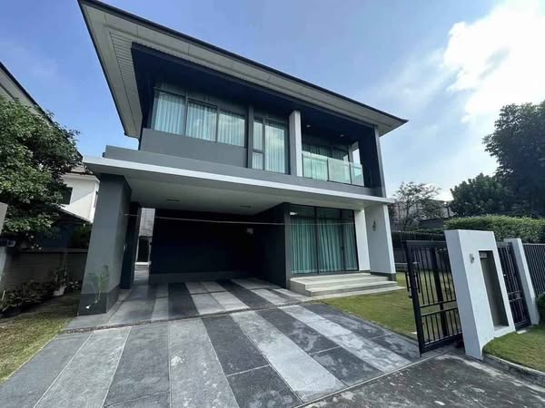 Setthasiri Krungthep Kreetha 2