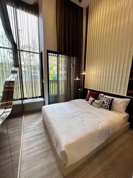 bedroom of So Origin Siriraj